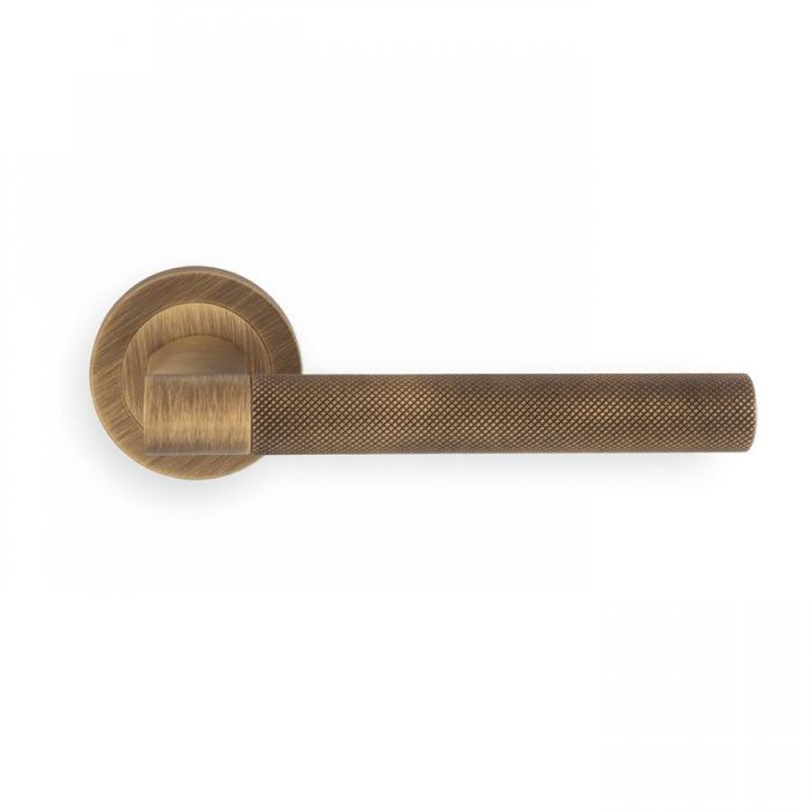 Hey Rete Lever on Threaded Round Rose (Antique Brass)